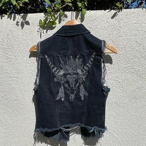RARE Show Me Your Mumu Western Embroidered Denim Vest
